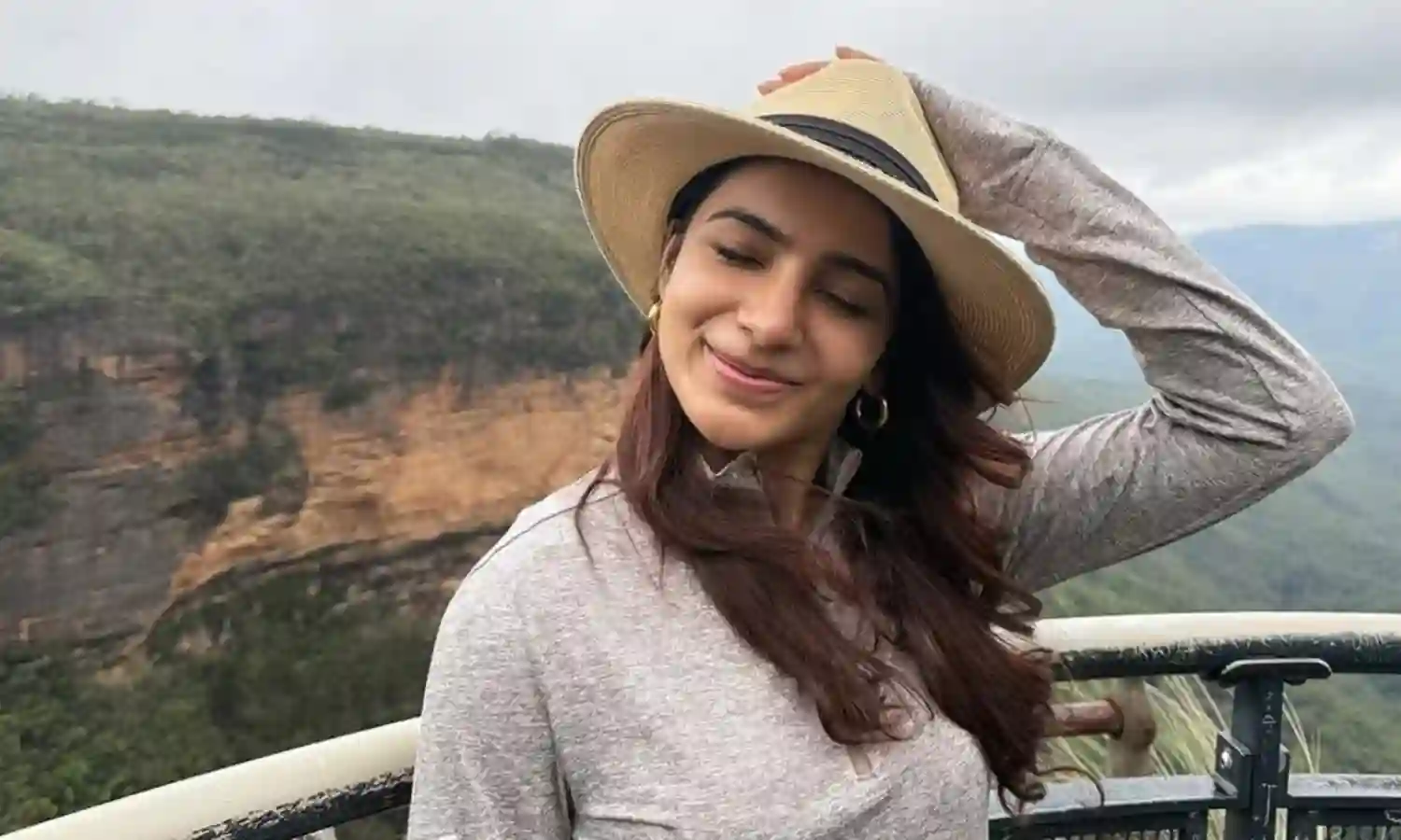 Samantha : ఆస్ట్రేలియా టూర్ లో సమంత.. ఫుల్ ఎంజాయ్! Samantha : ఆస్ట్రేలియా టూర్ లో సమంత.. ఫుల్ ఎంజాయ్!