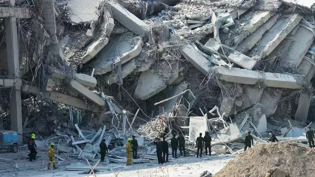 Myanmar earthquake: మయన్మార్లో భారీ భూకంపం.. Myanmar earthquake: మయన్మార్లో భారీ భూకంపం..