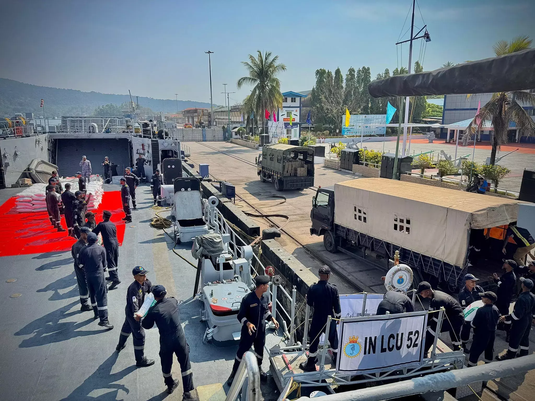 India: మయన్మార్ కు మరోసారి సాయం అందించిన భారత్