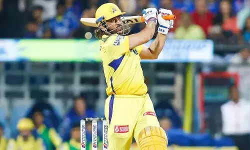 IPL: ధోనీ ఖాతాలో సిక్సర్ల రికార్డు