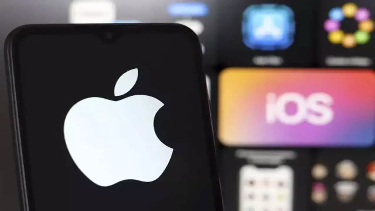 Apple : యాపిల్ కు రూ.1388 కోట్ల జరిమానా Apple : యాపిల్ కు రూ.1388 కోట్ల జరిమానా