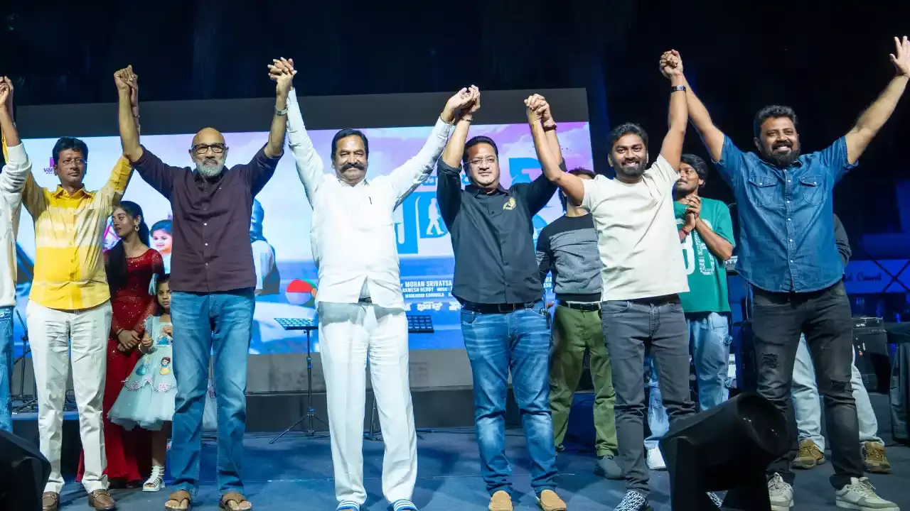 Sathyaraj :  ‘త్రిబాణధారి బార్భరిక్’ ‘అనగా అనగా కథలా’ పాట విడుదల Sathyaraj :  ‘త్రిబాణధారి బార్భరిక్’ ‘అనగా అనగా కథలా’ పాట విడుదల