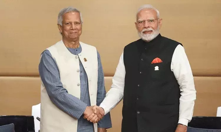 బంగ్లాదేశ్ అధ్యక్షుడు యూనుస్తో ప్రధాని మోదీ చర్చలు.. బంగ్లాదేశ్ అధ్యక్షుడు యూనుస్తో ప్రధాని మోదీ చర్చలు..