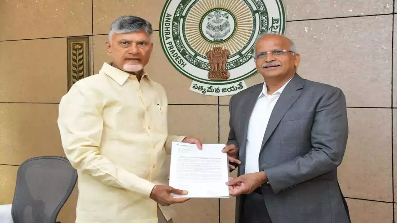 Anakapalli : అనకాపల్లి జిల్లాలో బల్క్ డ్రగ్స్ కంపెనీ.. 7,500 మందికి ఉద్యోగాలు Anakapalli : అనకాపల్లి జిల్లాలో బల్క్ డ్రగ్స్ కంపెనీ.. 7,500 మందికి ఉద్యోగాలు