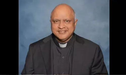 అమెరికాలోని కాన్సాస్‌లో భారత సంతతికి చెందిన చర్చి పాస్టర్ పై కాల్పులు...