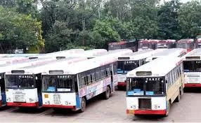 TGSRTC: తెలంగాణలో మళ్లీ ఆర్టీసీ సమ్మె సైరన్ TGSRTC: తెలంగాణలో మళ్లీ ఆర్టీసీ సమ్మె సైరన్