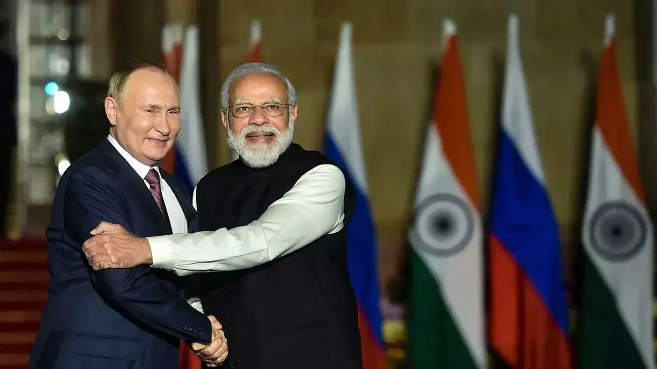 Russia Invites : మే9న రావాలంటూ మోడీకి రష్యా ఆహ్వానం Russia Invites : మే9న రావాలంటూ మోడీకి రష్యా ఆహ్వానం
