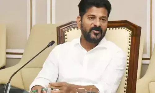 REVANTH: ఫ్యూచర్సిటీ వరకు మెట్రో విస్తరణ! REVANTH: ఫ్యూచర్సిటీ వరకు మెట్రో విస్తరణ!