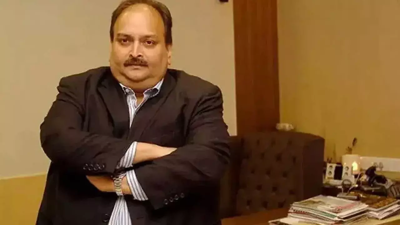 Mehul Choksi Arrested : రూ.13వేల కోట్ల మోసం.. మెహుల్ ఛోక్సీ అరెస్టు Mehul Choksi Arrested : రూ.13వేల కోట్ల మోసం.. మెహుల్ ఛోక్సీ అరెస్టు
