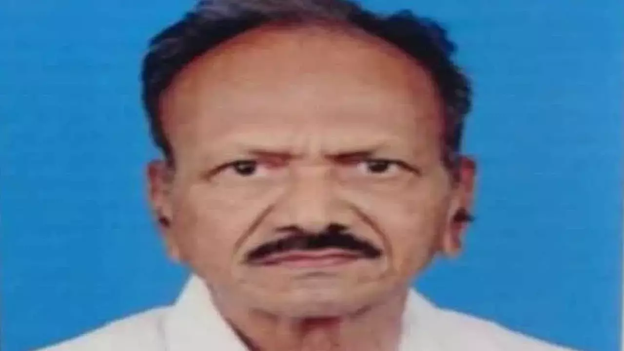 Former MLA G. Loknath :  గుండెపోటుతో మాజీ ఎమ్మెల్యే మృతి Former MLA G. Loknath :  గుండెపోటుతో మాజీ ఎమ్మెల్యే మృతి