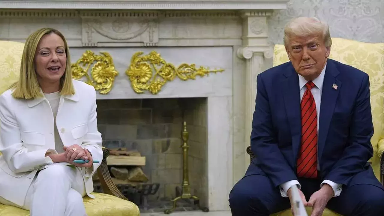 Trump : టారిఫ్ డీల్ పై తొందరేం లేదు Trump : టారిఫ్ డీల్ పై తొందరేం లేదు
