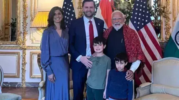 JD Vance: నేటి నుంచి 4 రోజులు భారత్లో జేడీ వాన్స్ ఫ్యామిలీ ట్రిప్ JD Vance: నేటి నుంచి 4 రోజులు భారత్లో జేడీ వాన్స్ ఫ్యామిలీ ట్రిప్