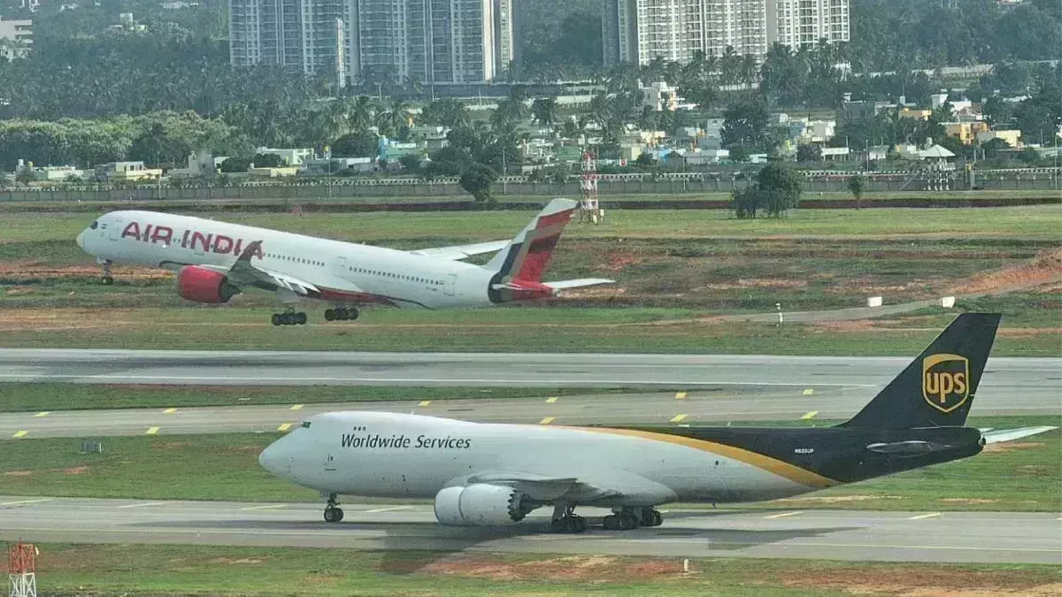 India to USA flights:  భారత్ నుంచి అమెరికాకు విమాన చార్జీల్లో అనూహ్య తగ్గుదల