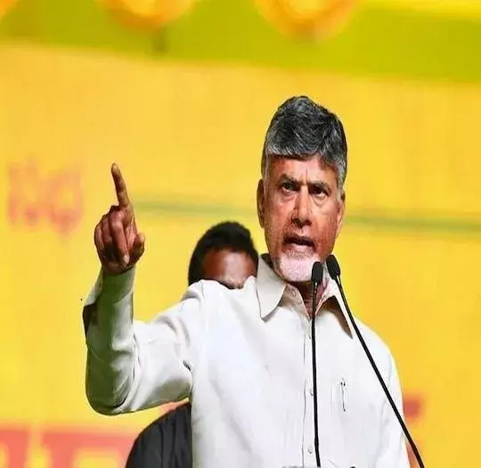 CBN: మత్స్యకారుల జీవితాల్లో వెలుగులు తెస్తాం CBN: మత్స్యకారుల జీవితాల్లో వెలుగులు తెస్తాం