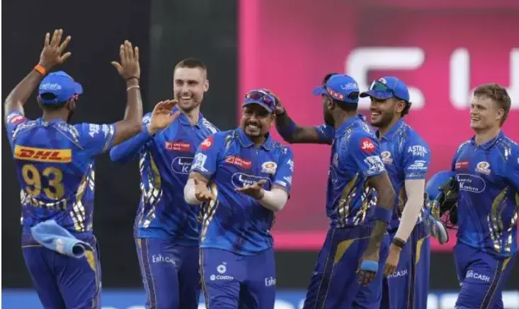 IPL: ముంబైకు వరుసగా అయిదో విజయం IPL: ముంబైకు వరుసగా అయిదో విజయం