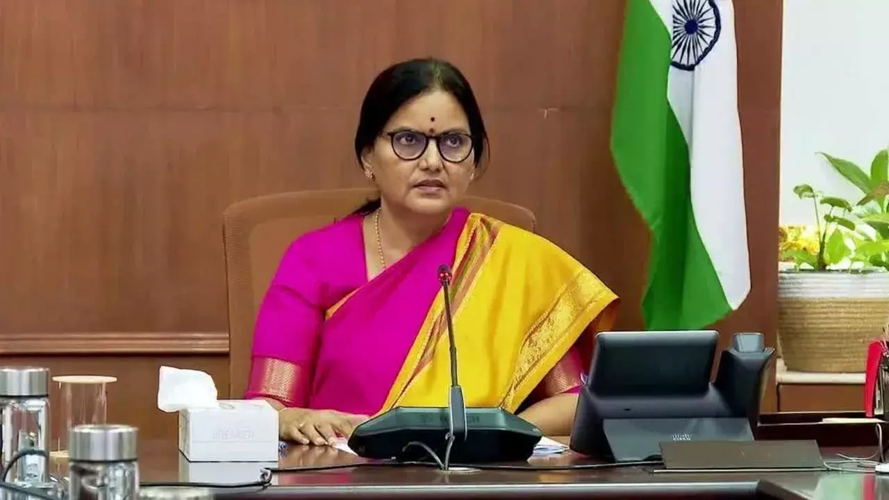 Shanti Kumari : ఎంసీహెచ్ఆర్డీ వైస్ చైర్పర్సన్గా శాంతికుమారి Shanti Kumari : ఎంసీహెచ్ఆర్డీ వైస్ చైర్పర్సన్గా శాంతికుమారి