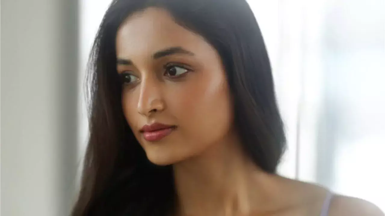Srinidhi Shetty :  కేజీఎఫ్ తో బ్రేక్ రాలే.. హిట్ 3తో వస్తుందా..? Srinidhi Shetty :  కేజీఎఫ్ తో బ్రేక్ రాలే.. హిట్ 3తో వస్తుందా..?
