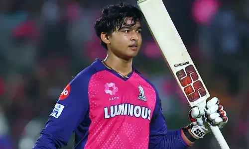 VAIBHAV: బౌలర్ ఎవరైనా భయపడను VAIBHAV: బౌలర్ ఎవరైనా భయపడను