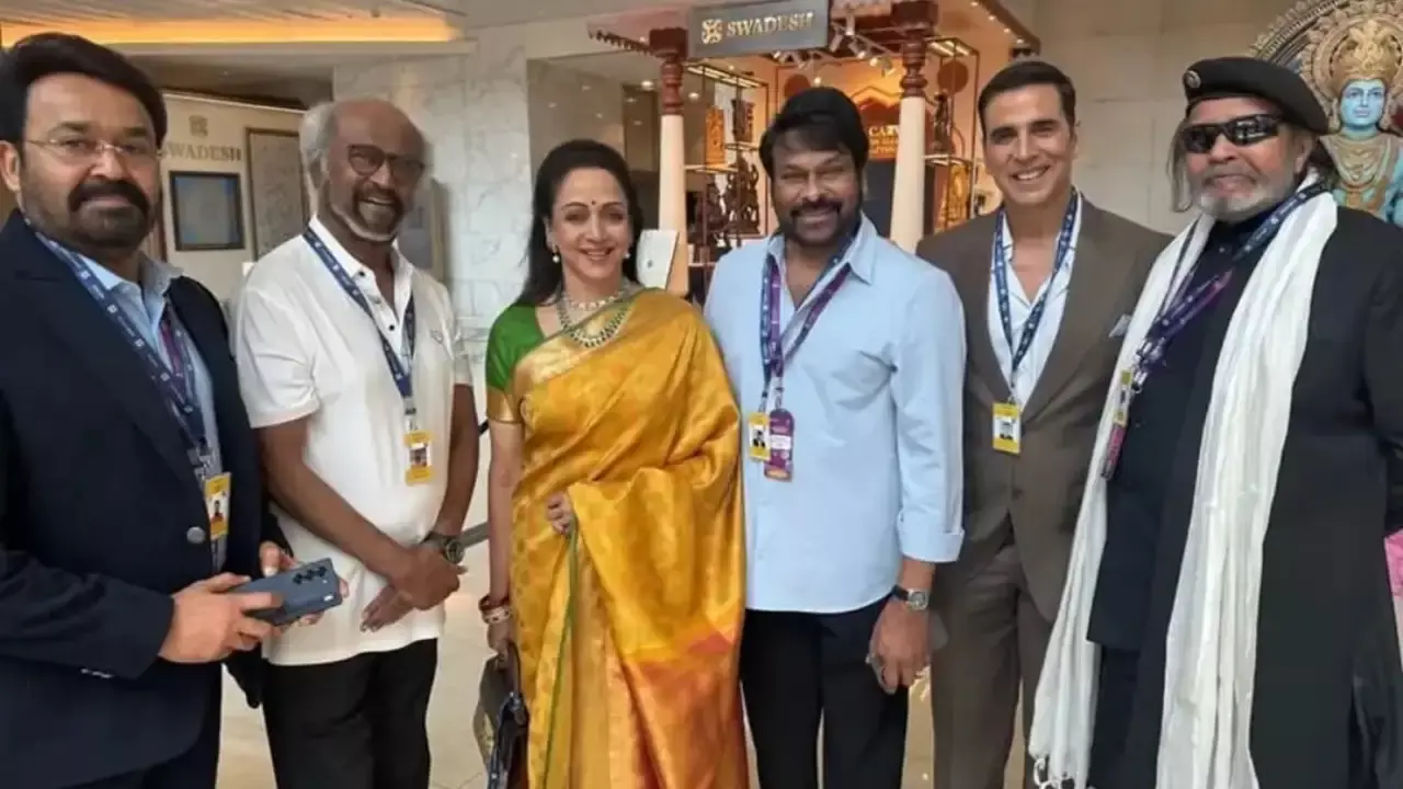 Chiranjeevi :  నేనీ స్టేజ్ లో ఉండటానికి కారణం అదే - చిరంజీవి Chiranjeevi :  నేనీ స్టేజ్ లో ఉండటానికి కారణం అదే - చిరంజీవి