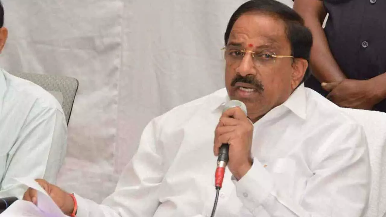 Minister Tummala : పంట వ్యర్థాల దగ్ధంపై మంత్రి తుమ్మల సీరియస్ కామెంట్స్ Minister Tummala : పంట వ్యర్థాల దగ్ధంపై మంత్రి తుమ్మల సీరియస్ కామెంట్స్