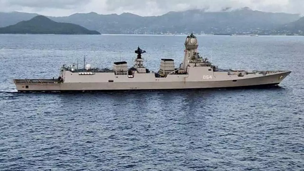 Indian Navy : అరేబియాలో మోహరించిన ఇండియన్ నేవీ Indian Navy : అరేబియాలో మోహరించిన ఇండియన్ నేవీ