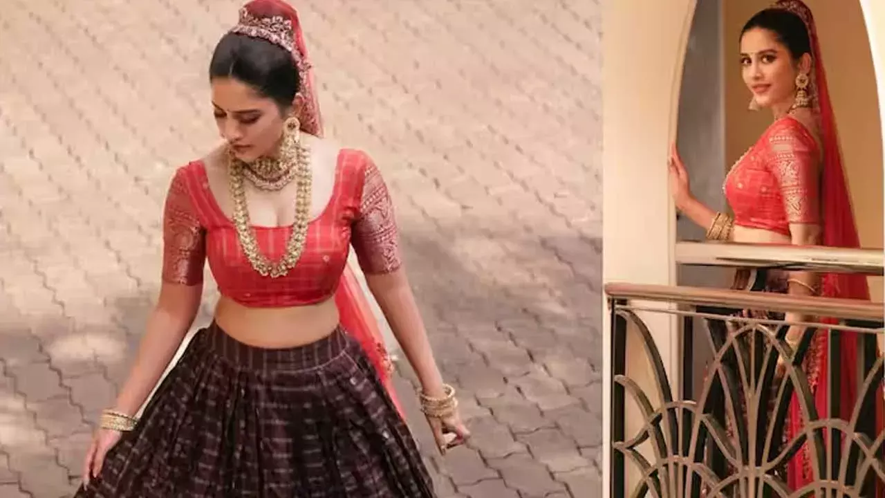 Nabha Natesh : కాంక్రీట్ జంగిల్ రాధ Nabha Natesh : కాంక్రీట్ జంగిల్ రాధ