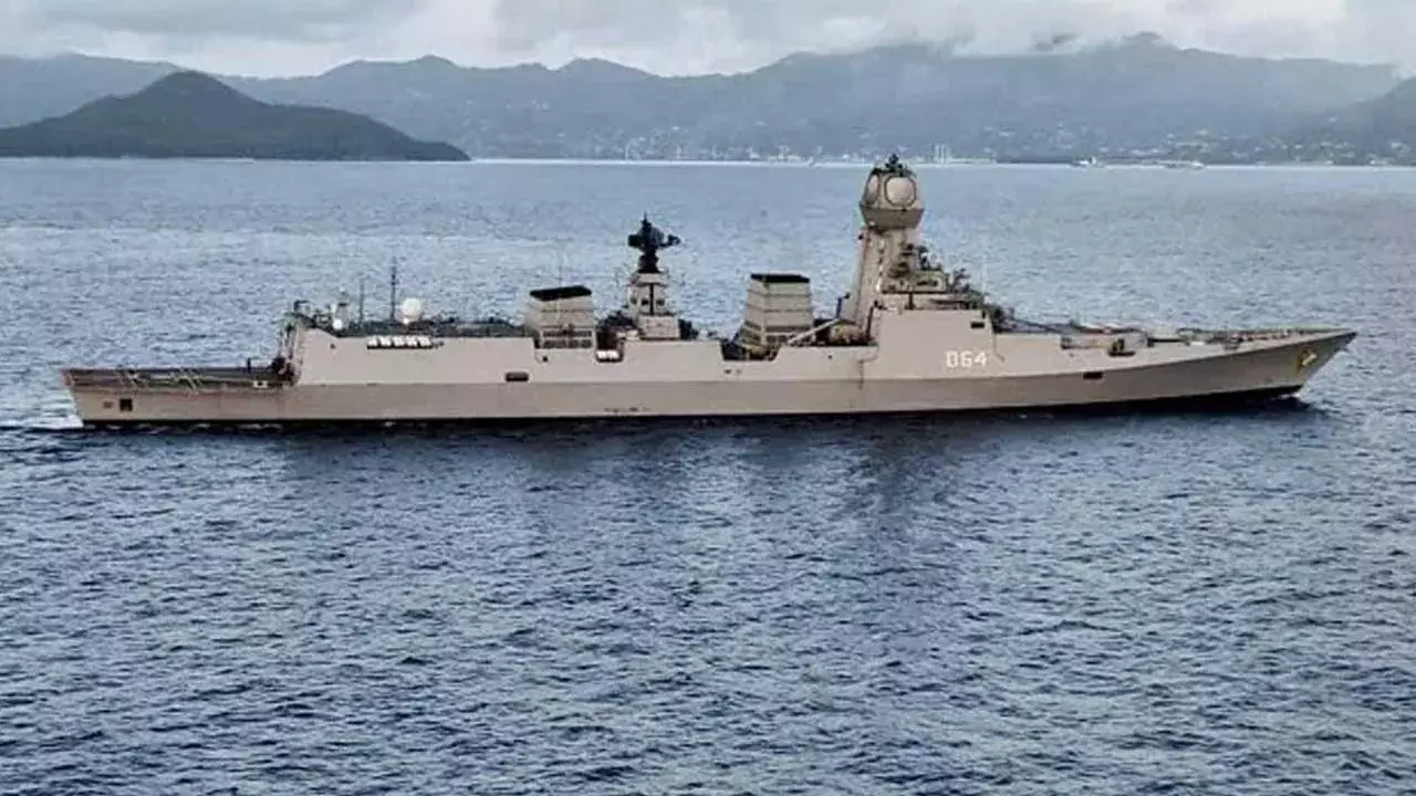 Indian Navy : అరేబియాలో మోహరించిన ఇండియన్ నేవీ Indian Navy : అరేబియాలో మోహరించిన ఇండియన్ నేవీ