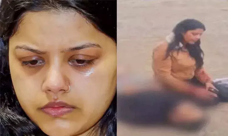 పహల్గామ్లో హత్యకు గురైన నేవీ అధికారి భార్యపై ట్రోల్.. మహిళా ప్యానెల్ ఫైర్ పహల్గామ్లో హత్యకు గురైన నేవీ అధికారి భార్యపై ట్రోల్.. మహిళా ప్యానెల్ ఫైర్