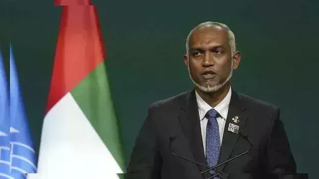 Muizzu: 15 గంటల పాటు విలేకరుల సమావేశం.. ముయిజ్జు రికార్డు Muizzu: 15 గంటల పాటు విలేకరుల సమావేశం.. ముయిజ్జు రికార్డు