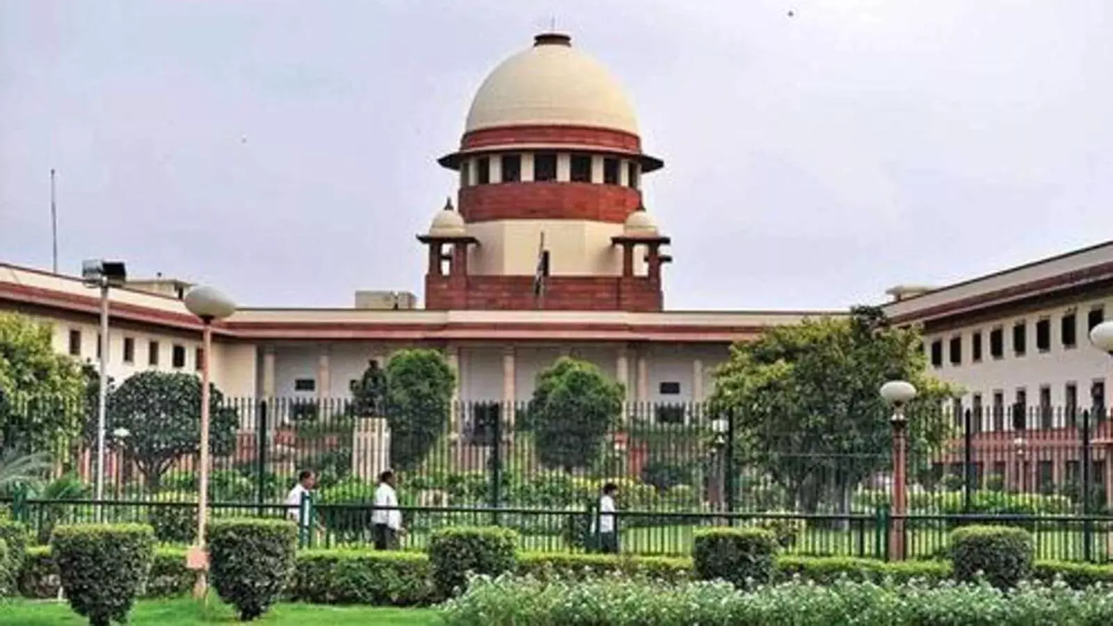 Supreme Court: సుప్రీంకోర్టు వెబ్ సైట్ లో న్యాయమూర్తుల ఆస్తుల వివరాలు Supreme Court: సుప్రీంకోర్టు వెబ్ సైట్ లో న్యాయమూర్తుల ఆస్తుల వివరాలు