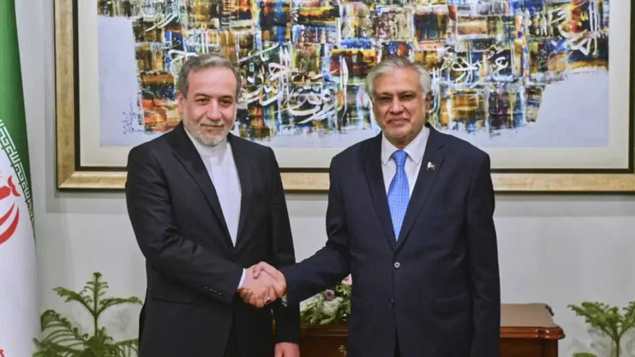 Iran : ఇండియా vs పాక్.. మధ్యవర్తిత్వానికి రానున్న ఇరాన్ Iran : ఇండియా vs పాక్.. మధ్యవర్తిత్వానికి రానున్న ఇరాన్