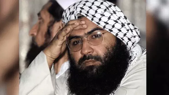 ఆపరేషన్ సిందూర్‌లో 10 మంది కుటుంబ సభ్యులు మృతి.. మసూద్ అజార్ కన్నీళ్లు