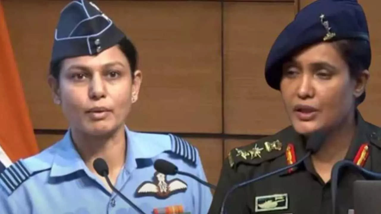 Operation Sindoor : ఆపరేషన్ సిందూర్ .. ఎవరీ సోఫియా,వ్యోమికా? Operation Sindoor : ఆపరేషన్ సిందూర్ .. ఎవరీ సోఫియా,వ్యోమికా?