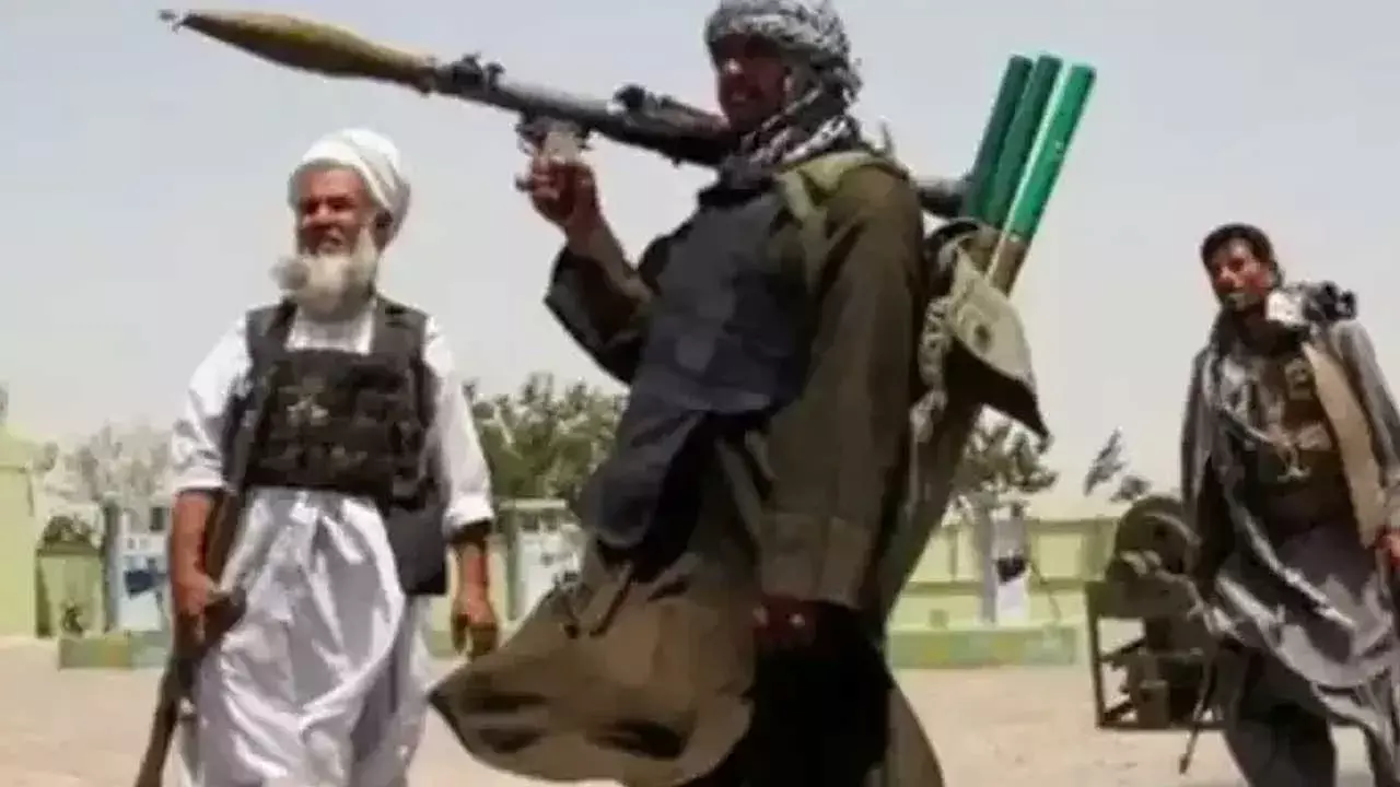 Balochis : పాక్ సైనికులపై విరుచుకుపడుతున్న బలూచీలు.. పలు ప్రాంతాలు స్వాధీనం