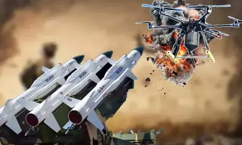 India : 26 ప్రదేశాల్లో పాక్ డ్రోన్లు, మిసైల్స్ కూల్చిన ఇండియా