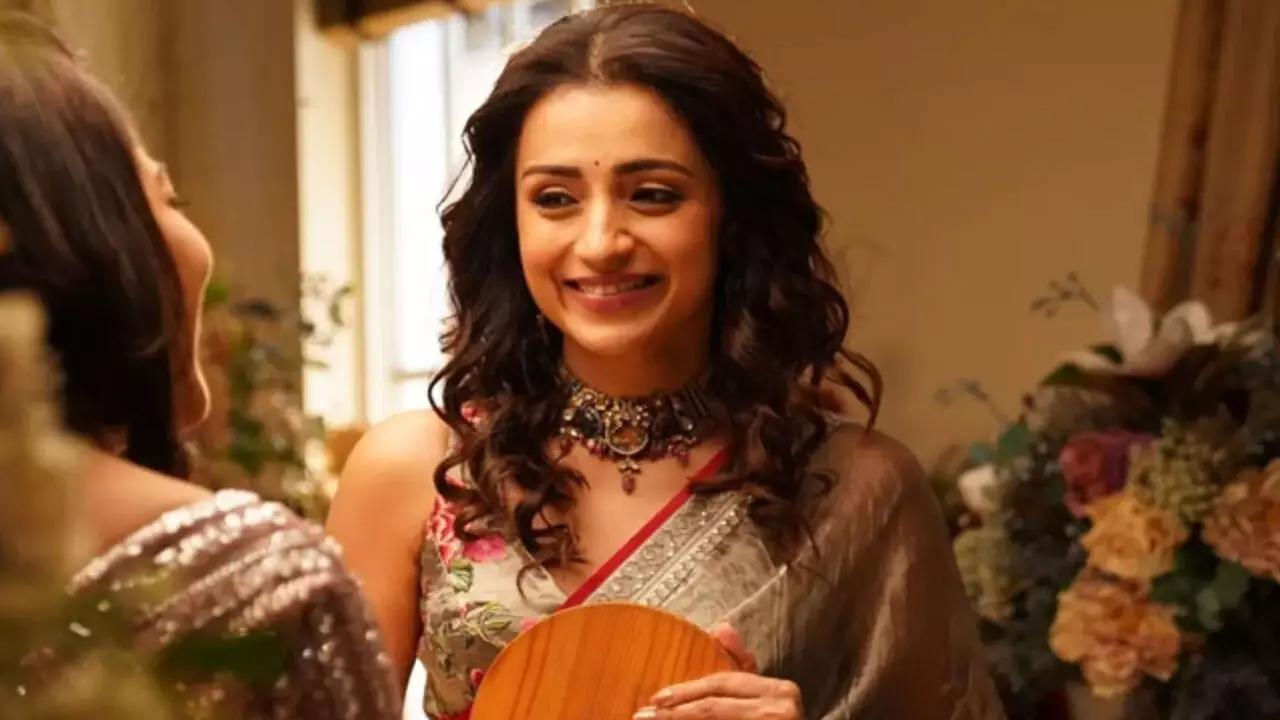Trisha Fan : త్రిషకు ప్రేమ మందిరం కట్టేసిన అభిమాని Trisha Fan : త్రిషకు ప్రేమ మందిరం కట్టేసిన అభిమాని