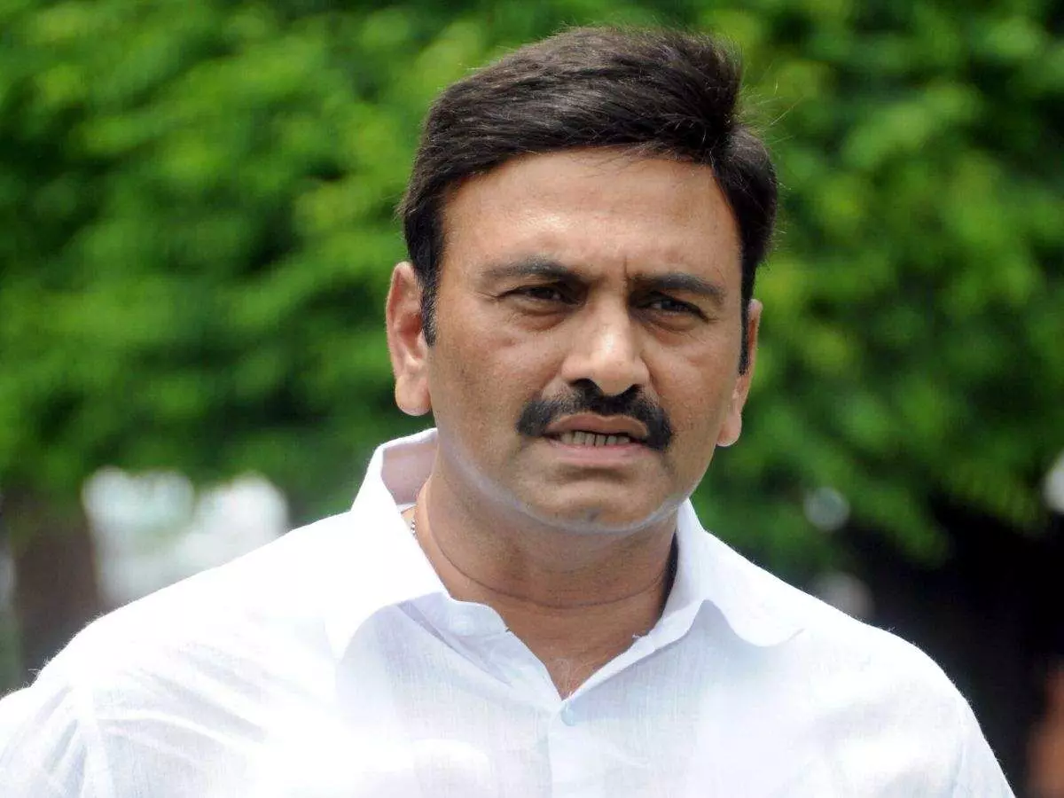 POLITICS: రేపు ప్రతీకార దినోత్సవం: రఘురామ కృష్ణం రాజు POLITICS: రేపు ప్రతీకార దినోత్సవం: రఘురామ కృష్ణం రాజు