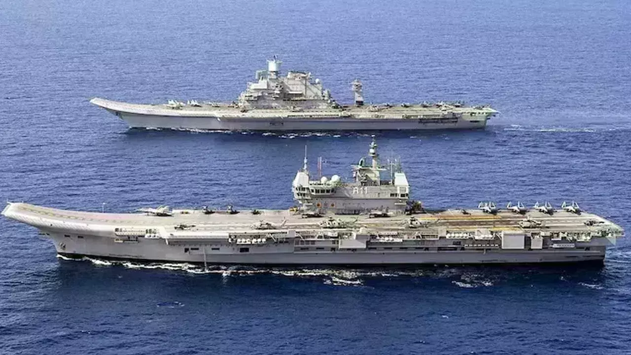 Operation Sindoor: ఐఎన్ఎస్ విక్రాంత్, బ్రహ్మోస్ క్షిపణులతో కరాచీ పోర్టు దిగ్బంధం Operation Sindoor: ఐఎన్ఎస్ విక్రాంత్, బ్రహ్మోస్ క్షిపణులతో కరాచీ పోర్టు దిగ్బంధం