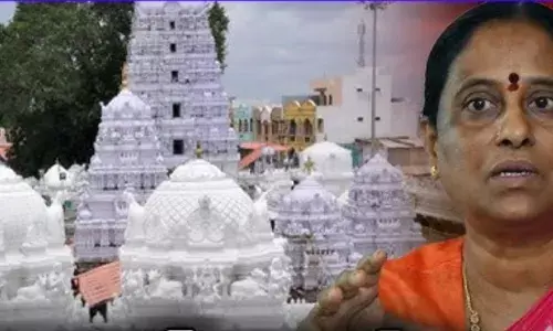 Minister Surekha : వేములవాడ ఘటనపై మంత్రి సురేఖ ఆరా