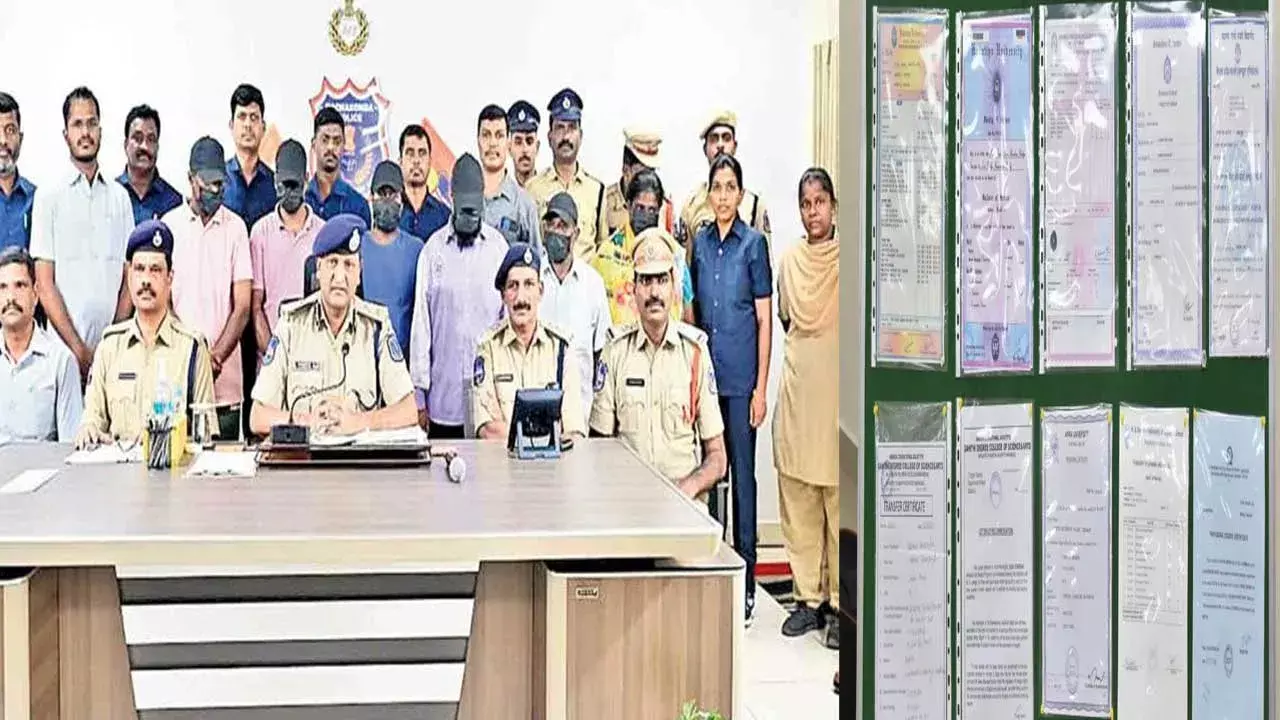 Hyderabad : నకిలీ సర్టిఫికెట్ల ముఠా గుట్టురట్టు.. ఆరుగురు నిందితుల అరెస్ట్