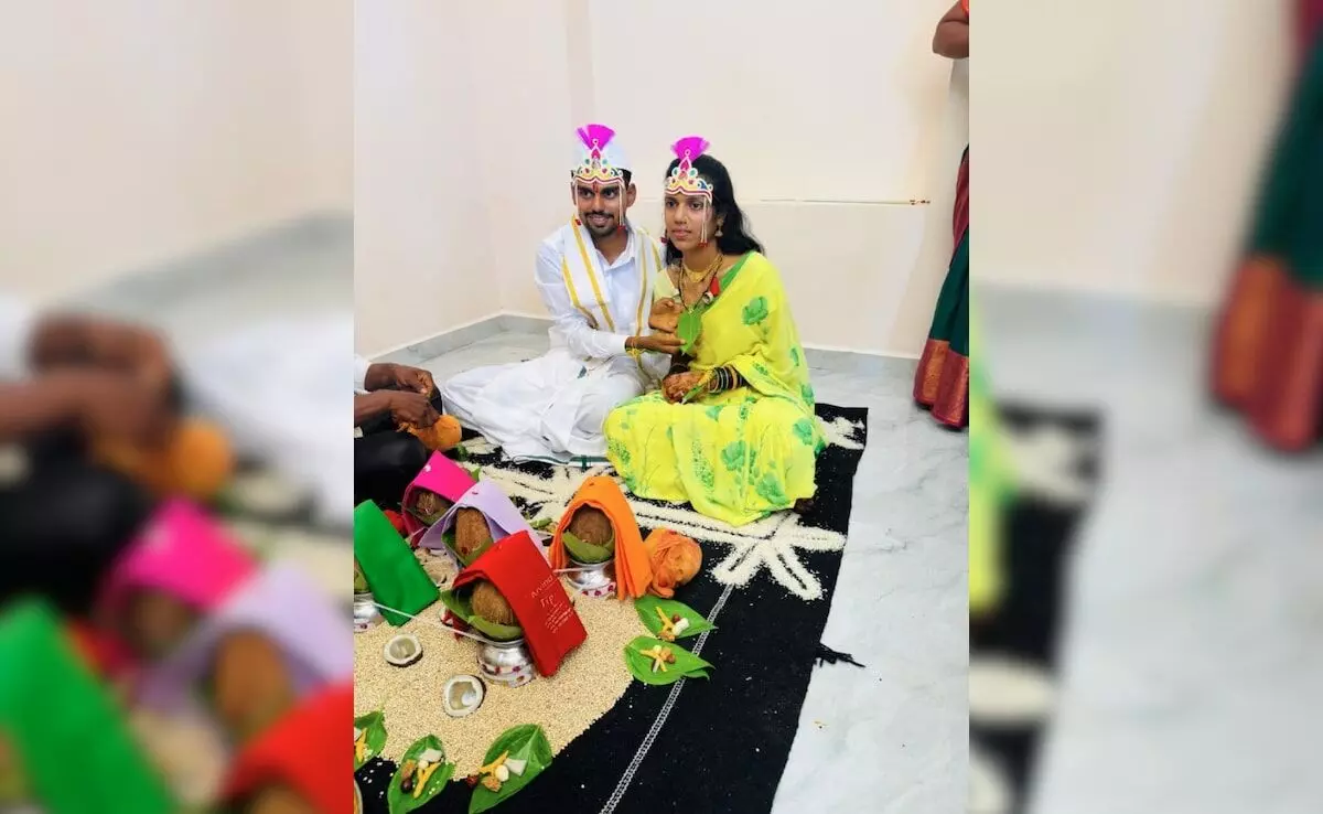 Karnataka: తాళి కట్టిన వెంటనే గుండెపోటుతో వరుడు మృతి Karnataka: తాళి కట్టిన వెంటనే గుండెపోటుతో వరుడు మృతి