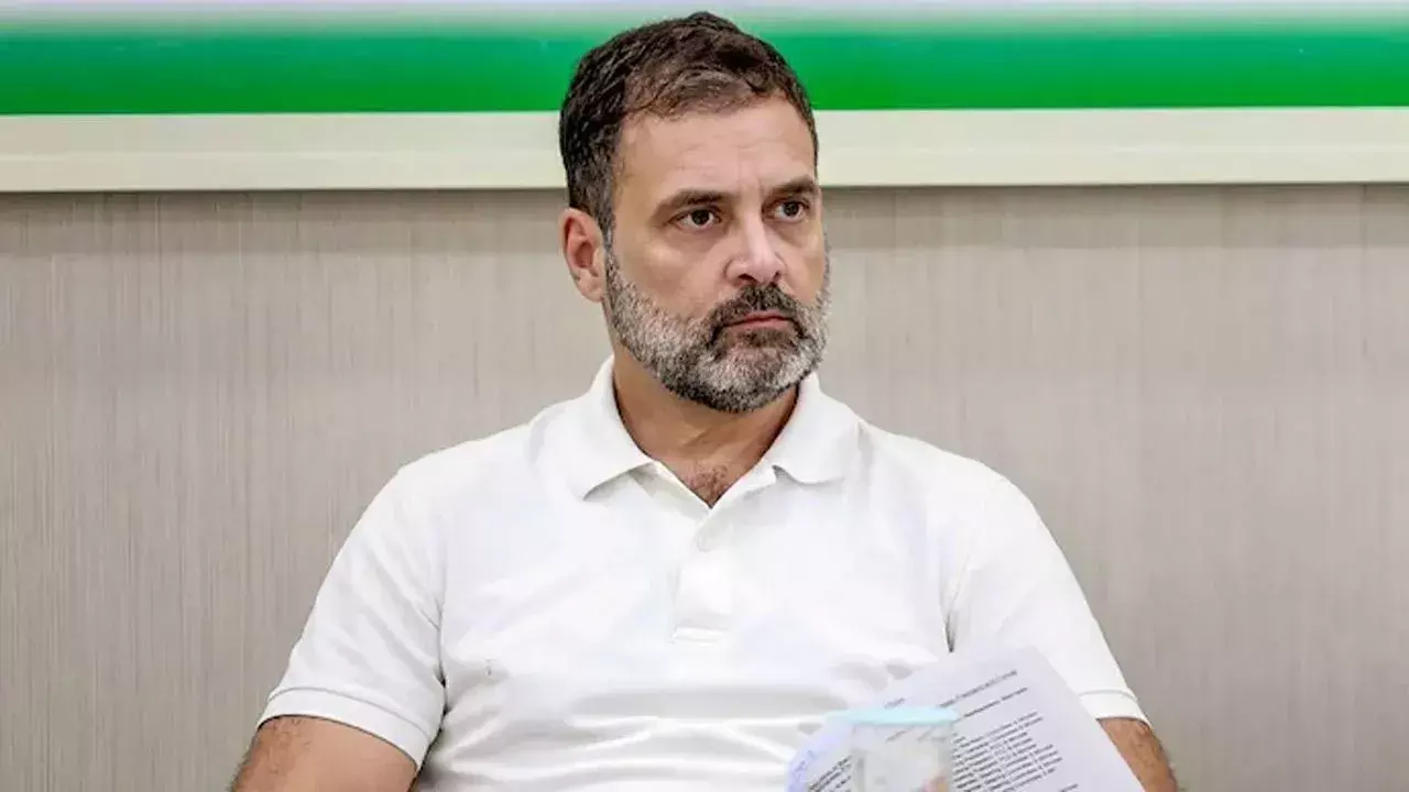 Rahul Gandhi: ఆపరేషన్పై పాకిస్థాన్కు ముందే సమాచారం ఇచ్చారన్న రాహుల్ గాంధీ Rahul Gandhi: ఆపరేషన్పై పాకిస్థాన్కు ముందే సమాచారం ఇచ్చారన్న రాహుల్ గాంధీ