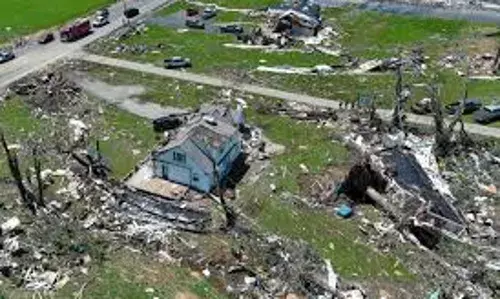 Tornado: అమెరికాలో టోర్నడోల బీభత్సం
