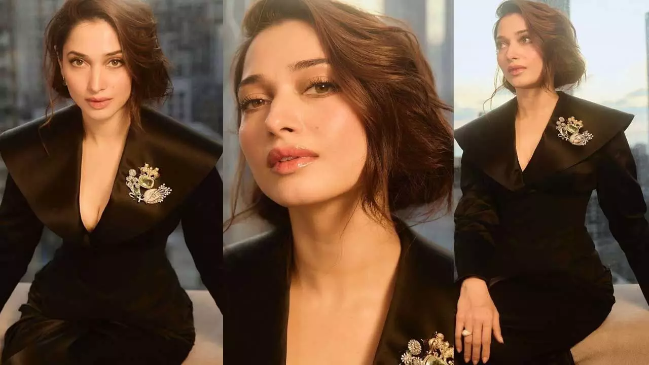 Milk Beauty Tamannaah : మత్తెక్కించే అందాలతో మిల్క్ బ్యూటీ Milk Beauty Tamannaah : మత్తెక్కించే అందాలతో మిల్క్ బ్యూటీ