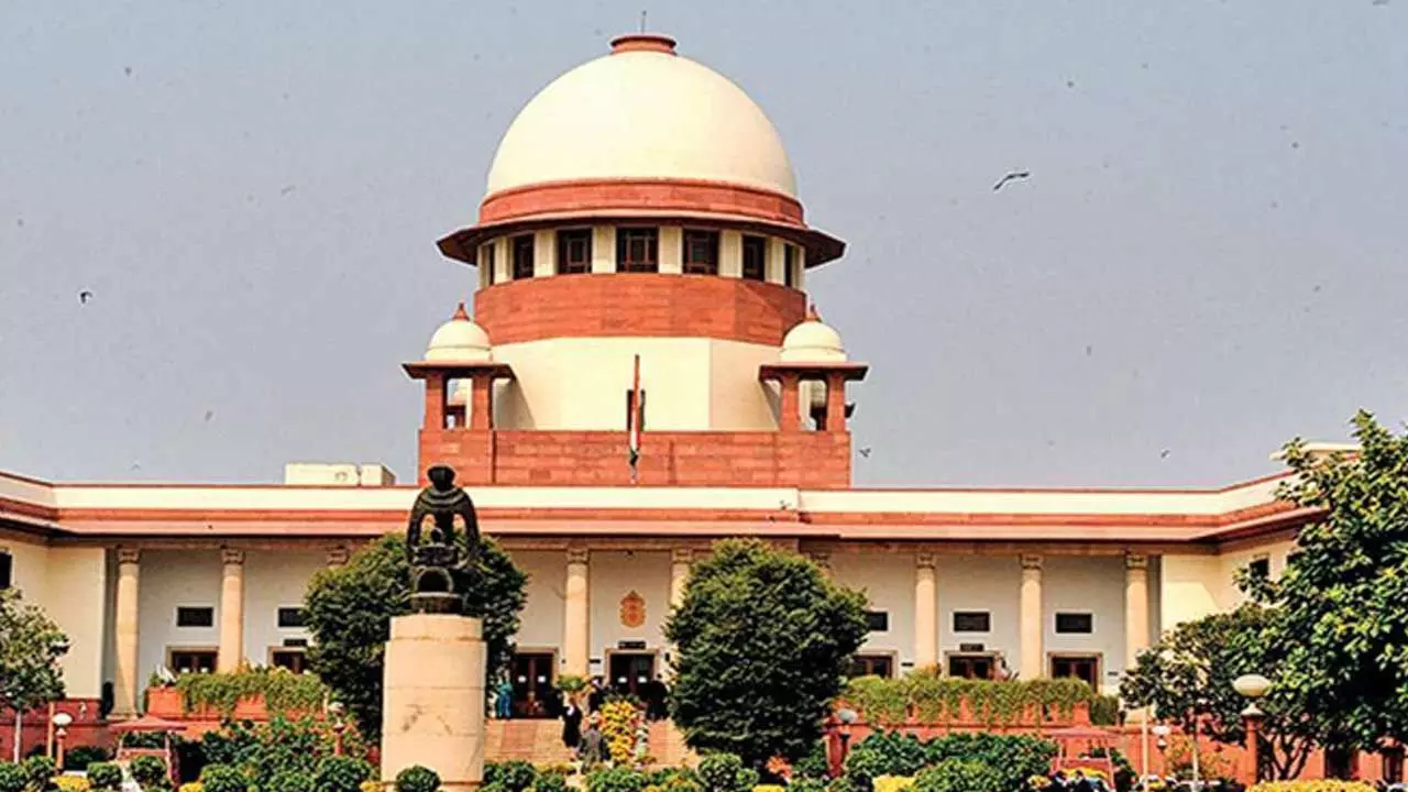 Supreme Court : ఇదేం ధర్మశాల కాదు.. సుప్రీంకోర్టు సంచలన తీర్పు Supreme Court : ఇదేం ధర్మశాల కాదు.. సుప్రీంకోర్టు సంచలన తీర్పు