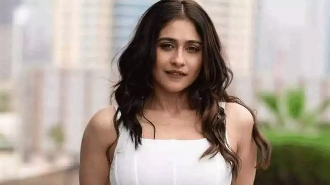 Regina : అలాంటి వారిని చాలా క్లోజ్ గా చూసాను : రెజీనా