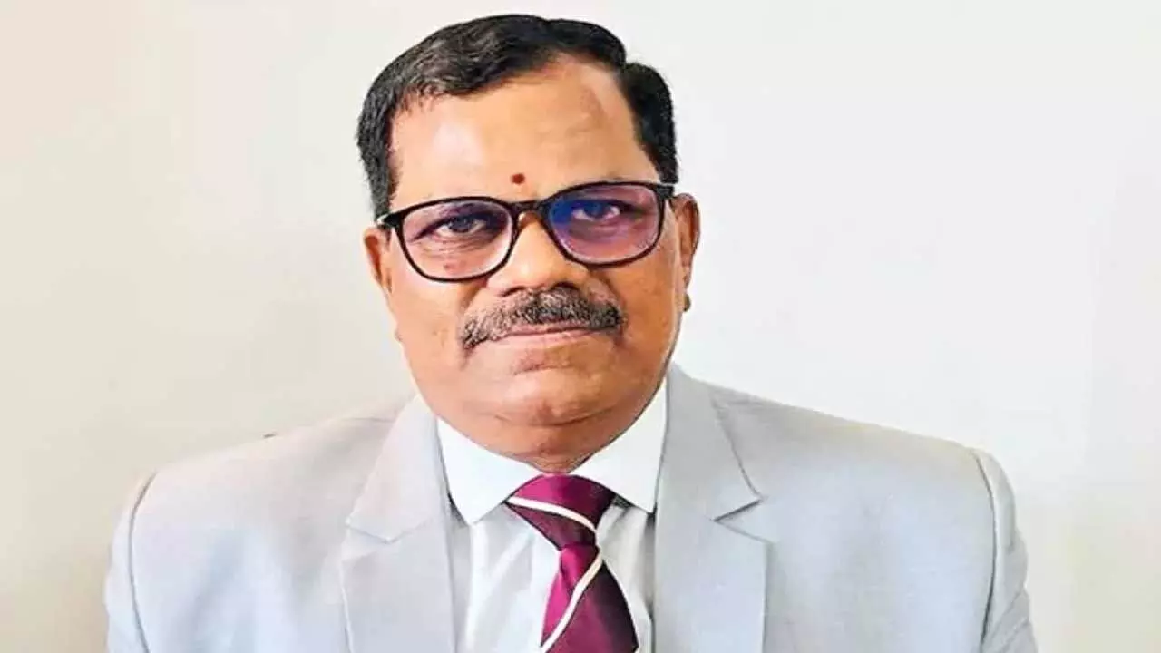 Justice Duppala : వేధించేందుకే బదిలీ.. హైకోర్టు జడ్జి దుప్పల ఆవేదన Justice Duppala : వేధించేందుకే బదిలీ.. హైకోర్టు జడ్జి దుప్పల ఆవేదన