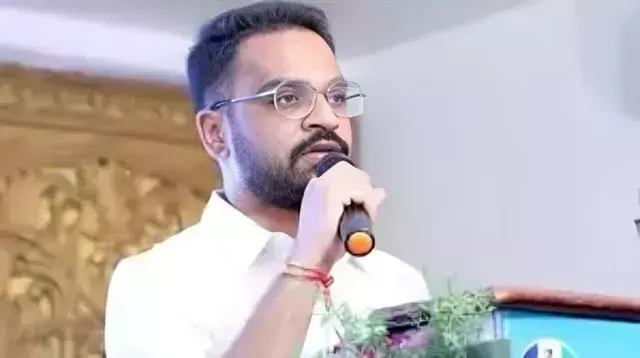 SAJJALA: సజ్జల భార్గవరెడ్డిపై సుప్రీంకోర్టు తీవ్ర ఆగ్రహం SAJJALA: సజ్జల భార్గవరెడ్డిపై సుప్రీంకోర్టు తీవ్ర ఆగ్రహం