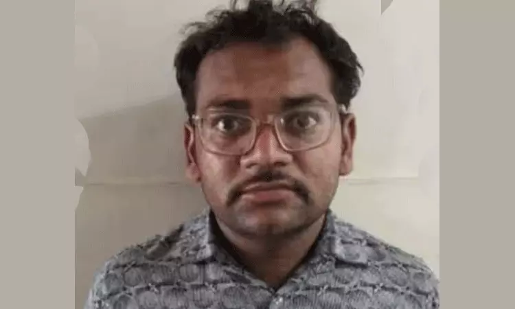 పాకిస్తాన్ గూఢచారితో సున్నితమైన సమాచారాన్ని పంచుకున్న వ్యక్తి అరెస్ట్ పాకిస్తాన్ గూఢచారితో సున్నితమైన సమాచారాన్ని పంచుకున్న వ్యక్తి అరెస్ట్
