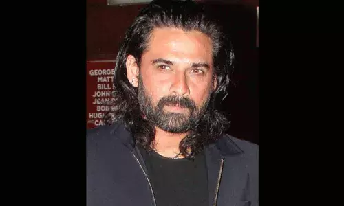 బాలీవుడ్ విలన్ పాత్రధారి మాజీ మోడల్ ముకుల్ దేవ్ మృతి..